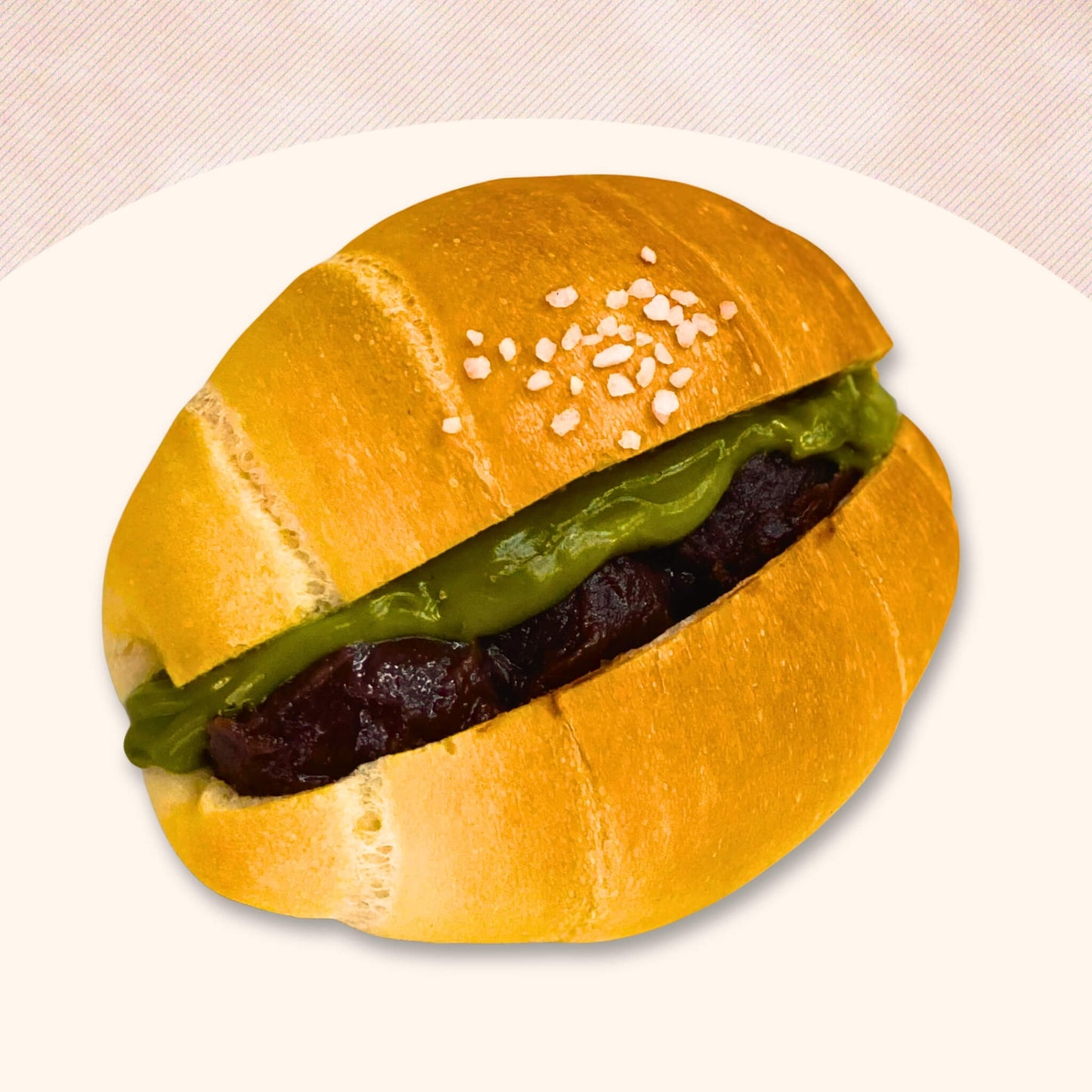 ชิโอะปังมัทฉะถั่วแดง ขนมปังเกลือไส้ทะลัก ร้าน Yummy Yim พัทยา