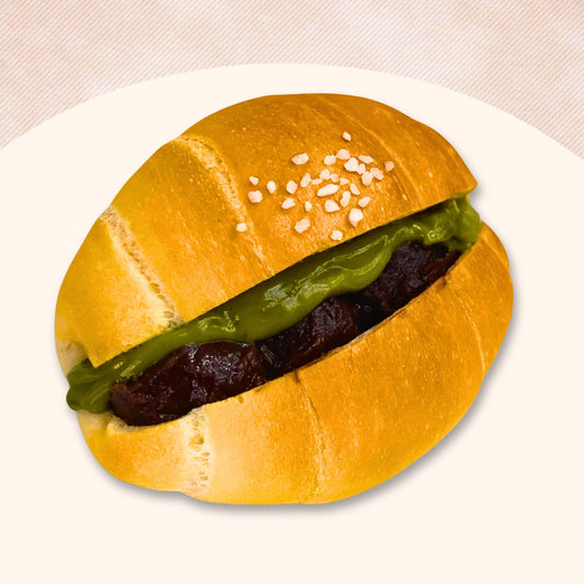 ชิโอะปังมัทฉะถั่วแดง ขนมปังเกลือไส้ทะลัก ร้าน Yummy Yim พัทยา